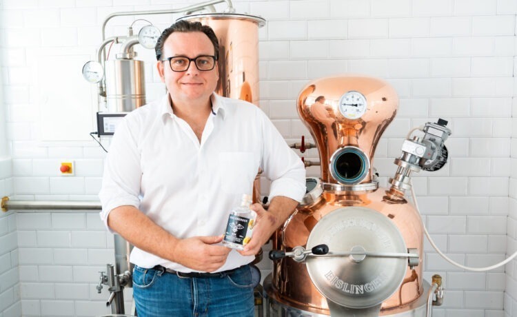 Gold für Euelsberger Gin #1 PEPPER & LEMON auch bei hochkarätigem World Spirits Award 2022