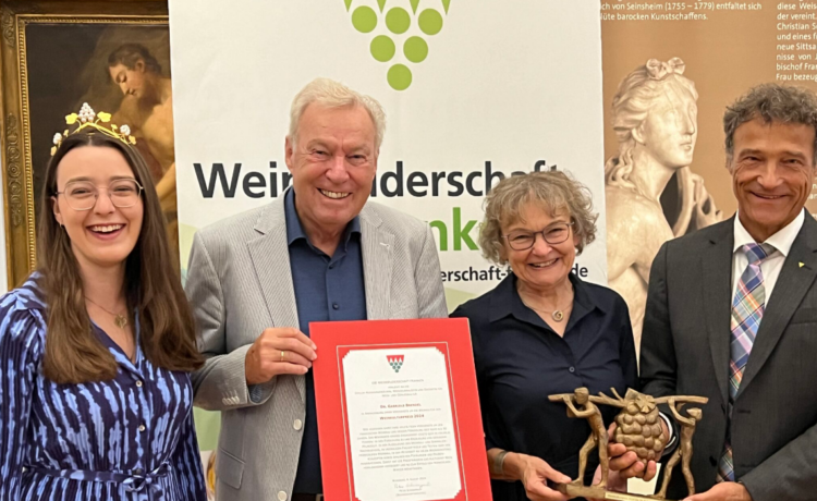 Verleihung Weinkulturpreis an Dr. Gabriele Brendel